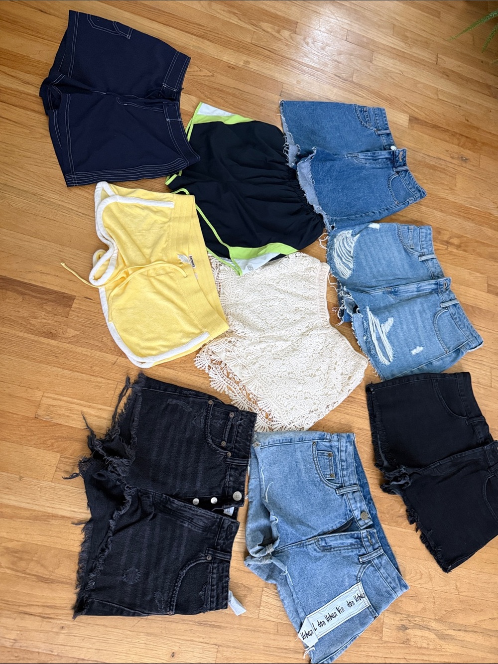 Women’s Teen’s Denim & Cotton Shorts Bundle size 26” 27”
